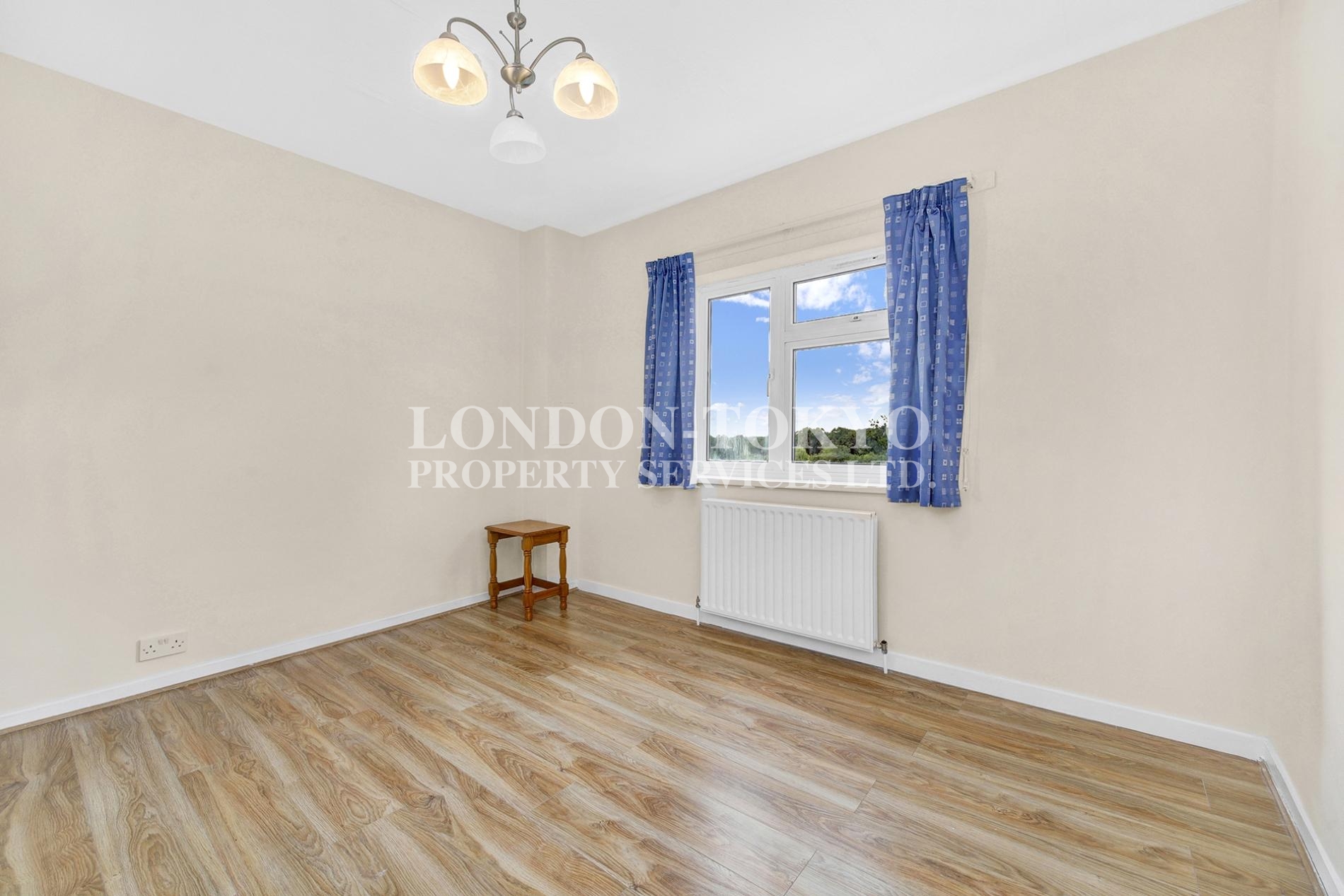 High Road N20 :: London-Tokyo Property Service